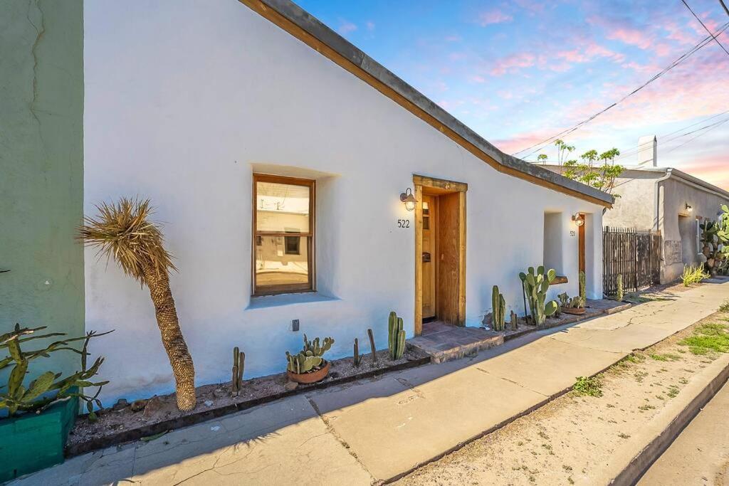 Historic 1900 Adobe Downtown Barrio Retreat, Low Summer Rates! Leilighet Tucson Eksteriør bilde