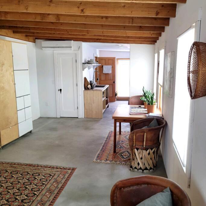 Historic 1900 Adobe Downtown Barrio Retreat, Low Summer Rates! Leilighet Tucson Eksteriør bilde