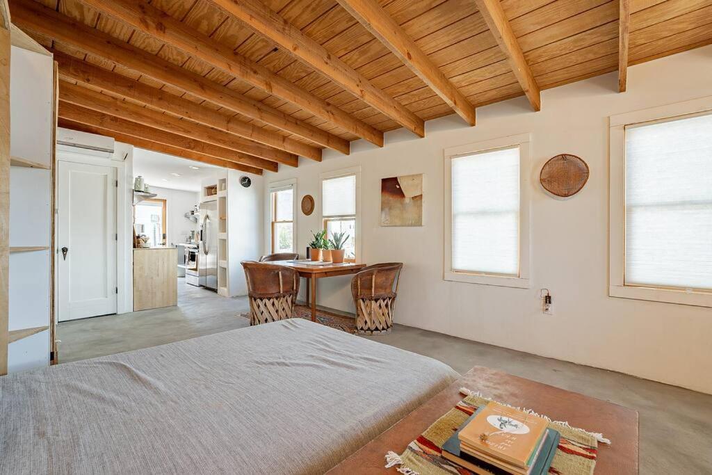 Historic 1900 Adobe Downtown Barrio Retreat, Low Summer Rates! Leilighet Tucson Eksteriør bilde